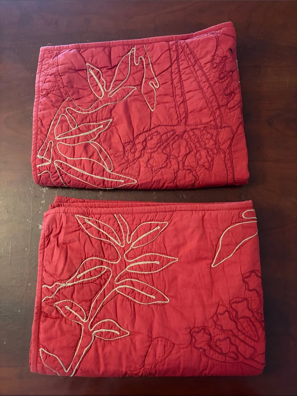 Set of 2 Pottery Barn Quilted Embroidered Floral Standard Pillow Sham Organic